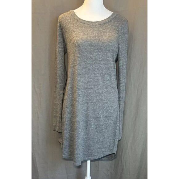 NWT CHASER Nordstrom Y2K Grey Long SLEEVE CREW NECK Super Long Tee Size Small - Picture 5 of 12